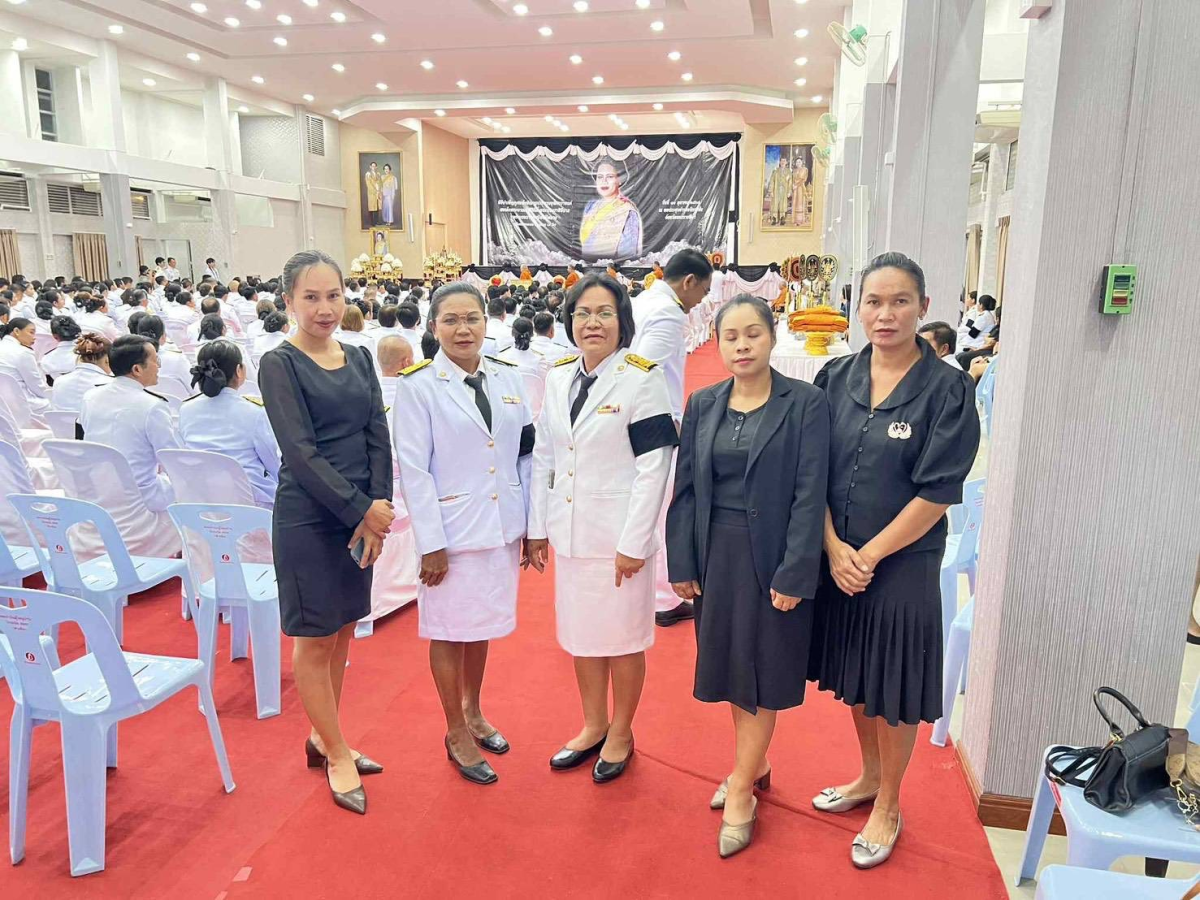 ร่วมพิธีบำเพ็ญกุศลสัตตมวาร ๗ วัน เพื่ออุทิศถวายเป็นพระราชกุศลแด่ สมเด็จพระนางเจ้าสิริกิติ์ พระบรมราชินีนาถ พระบรมราชชนนีพันปีหลวง