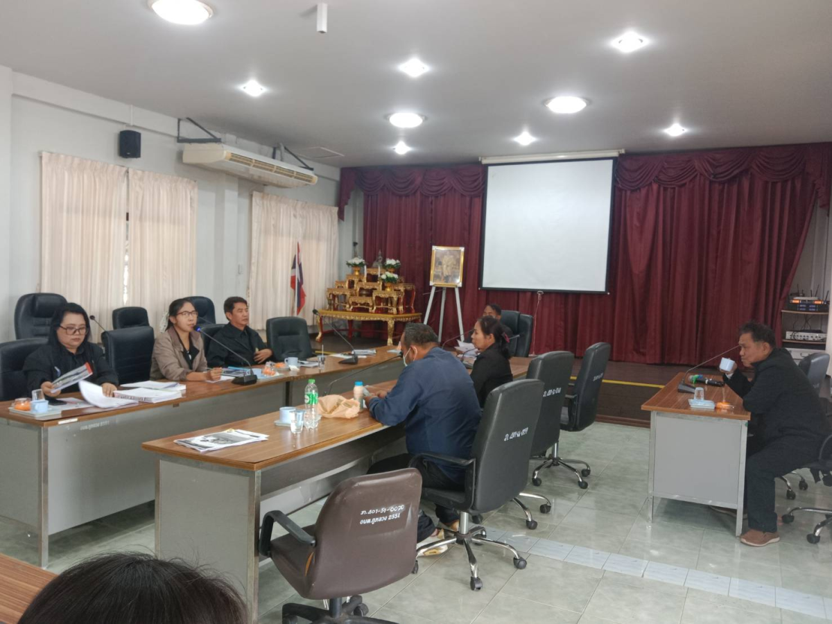 ประชุมคณะกรรมการติดตามและประเมินผลแผนฯ