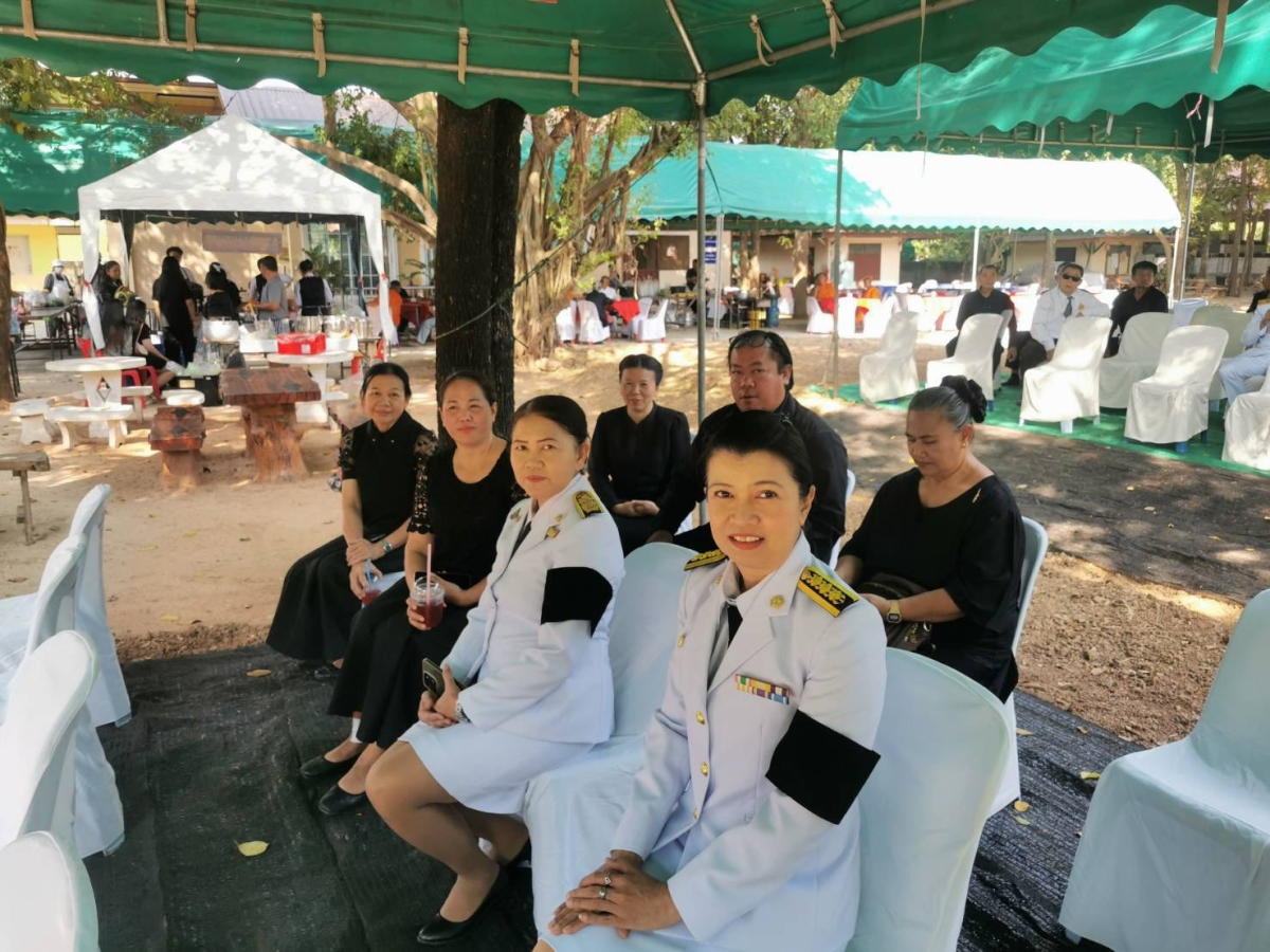 ร่วมพิธีบำเพ็ญกุศลทักษิณานุประทานอุทิศถวายพระราชกุศล สมเด็จพระนางเจ้าสิริกิติ์ พระบรมราชินีนาถ พระบรมราชชนนีพันปีหลวง เสด็จสวรรคตครบสตมวาร (๑๐๐ วัน) 