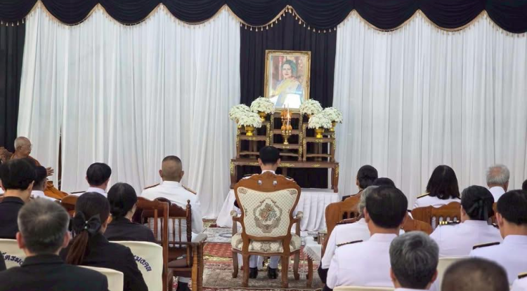 ร่วมพิธีบำเพ็ญกุศลทักษิณานุประทานอุทิศถวายพระราชกุศล สมเด็จพระนางเจ้าสิริกิติ์ พระบรมราชินีนาถ พระบรมราชชนนีพันปีหลวง เสด็จสวรรคตครบสตมวาร (๑๐๐ วัน) 