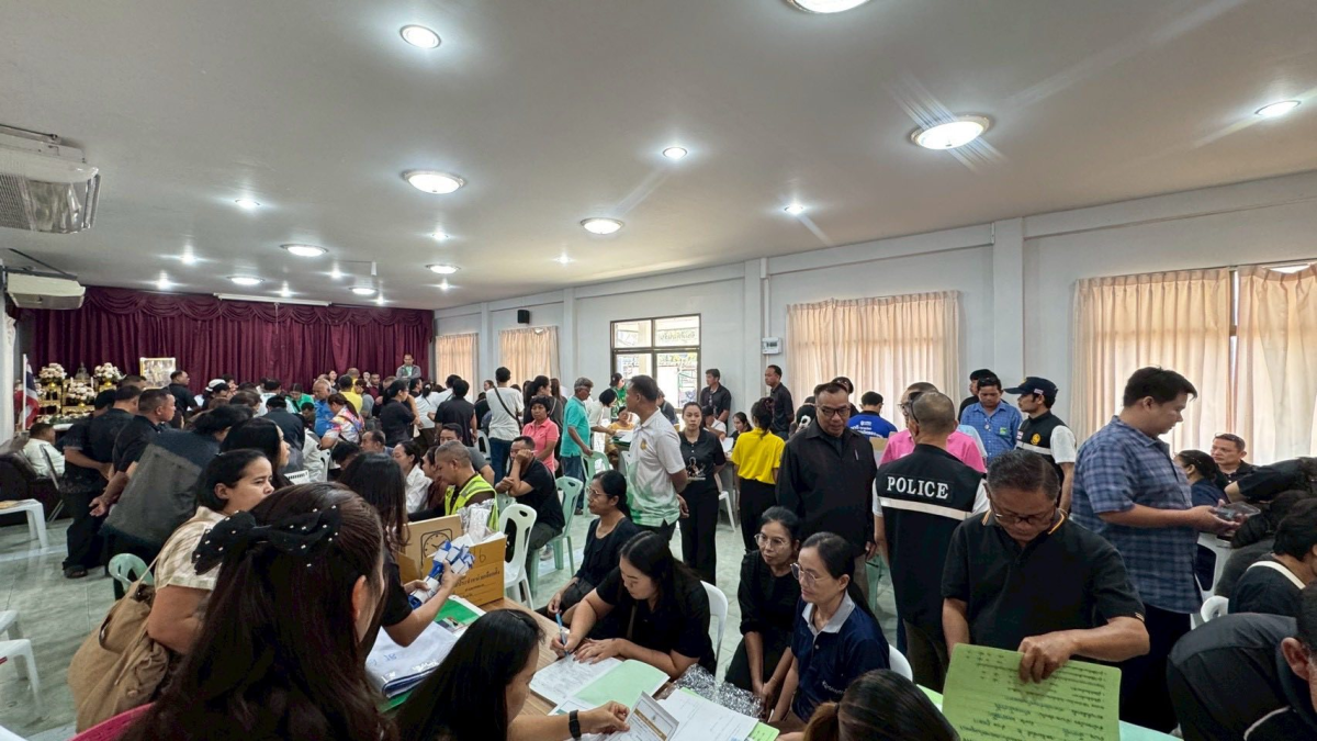 รับมอบหีบบัตรและวัสดุอุปกรณ์ สำหรับการเลือกตั้งสมาชิกสภาเทศบาลตำบลภูหลวง และนายกเทศมนตรีตำบลภูหลวง อำเภอปักธงชัย จังหวัดนครราชสีมา