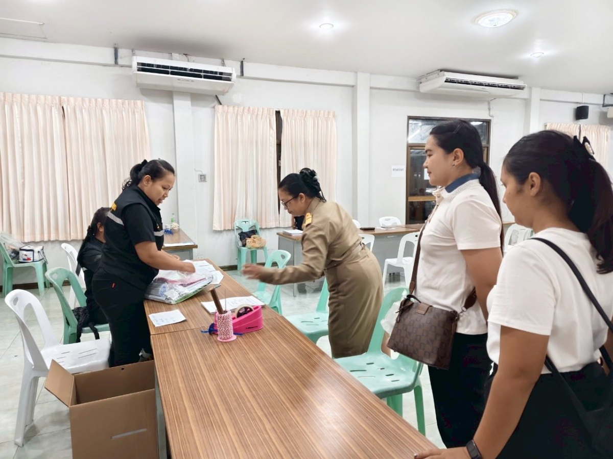 "การส่งมอบหีบบัตรเลือกตั้ง พร้อมวัสดุ-อุปกรณ์ และรายงานผลการนับคะแนนเลือกตั้ง