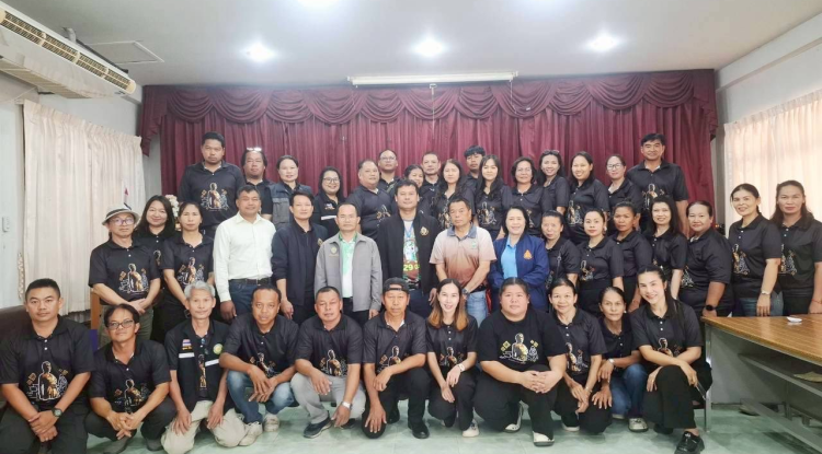 รับมอบหีบบัตรและวัสดุอุปกรณ์ สำหรับการเลือกตั้งสมาชิกสภาเทศบาลตำบลภูหลวง และนายกเทศมนตรีตำบลภูหลวง อำเภอปักธงชัย จังหวัดนครราชสีมา