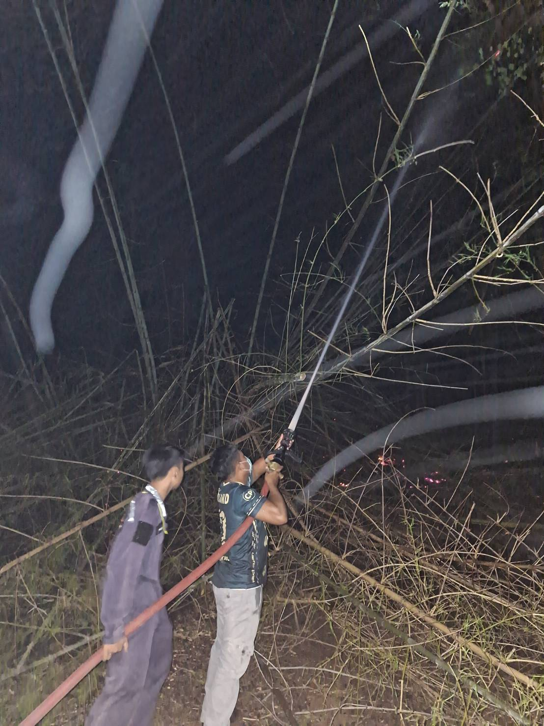 ระงับเหตุเพลิงไหม้ป่าชุมชนบ้านหนองกก หมู่ที่ 7