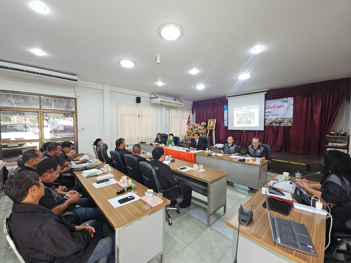 ประชุมประชาคมท้องถิ่น (ประชาคมระดับตำบลภูหลวง)