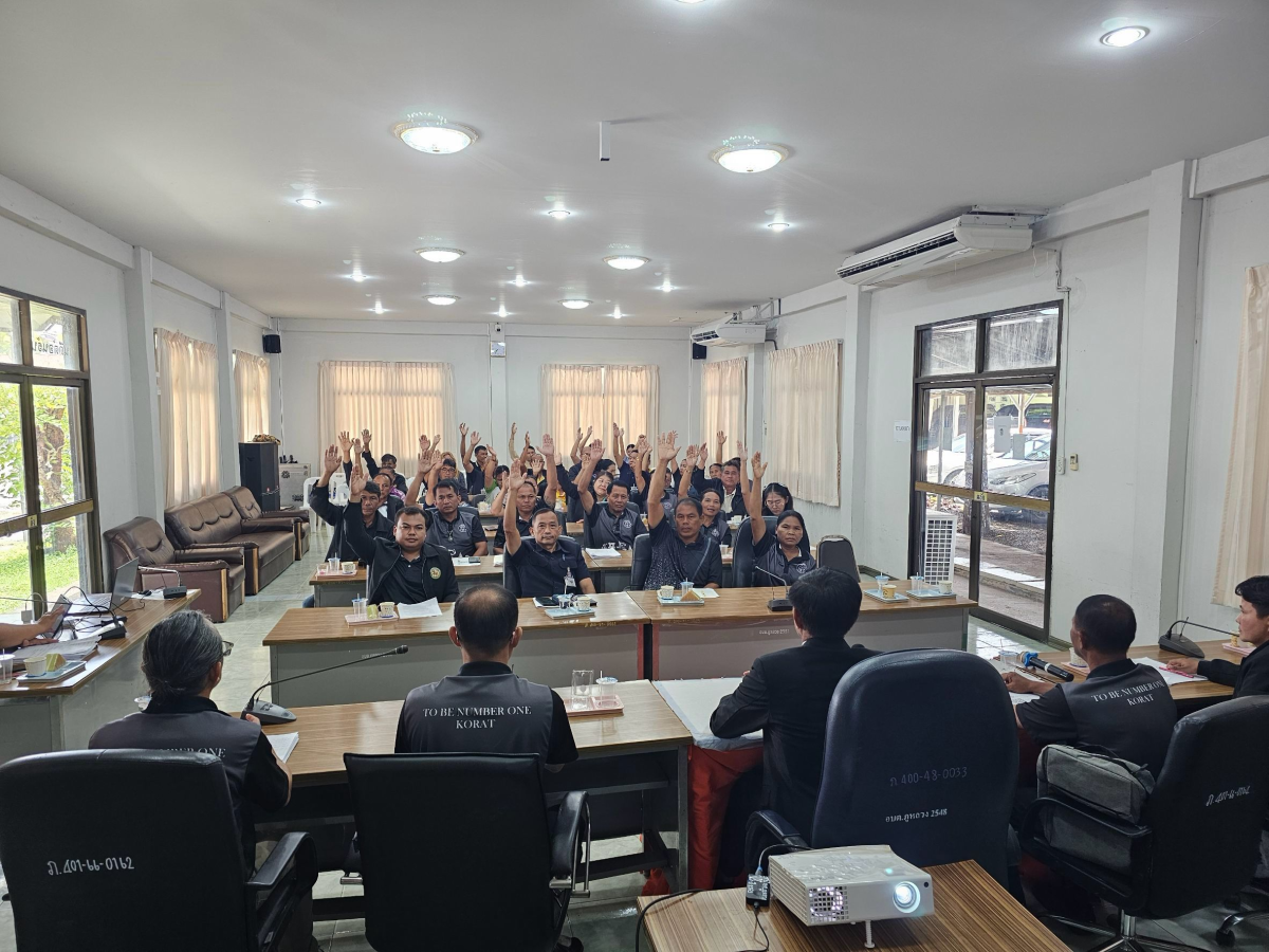 ประชุมประชาคมท้องถิ่น (ประชาคมระดับตำบลภูหลวง)